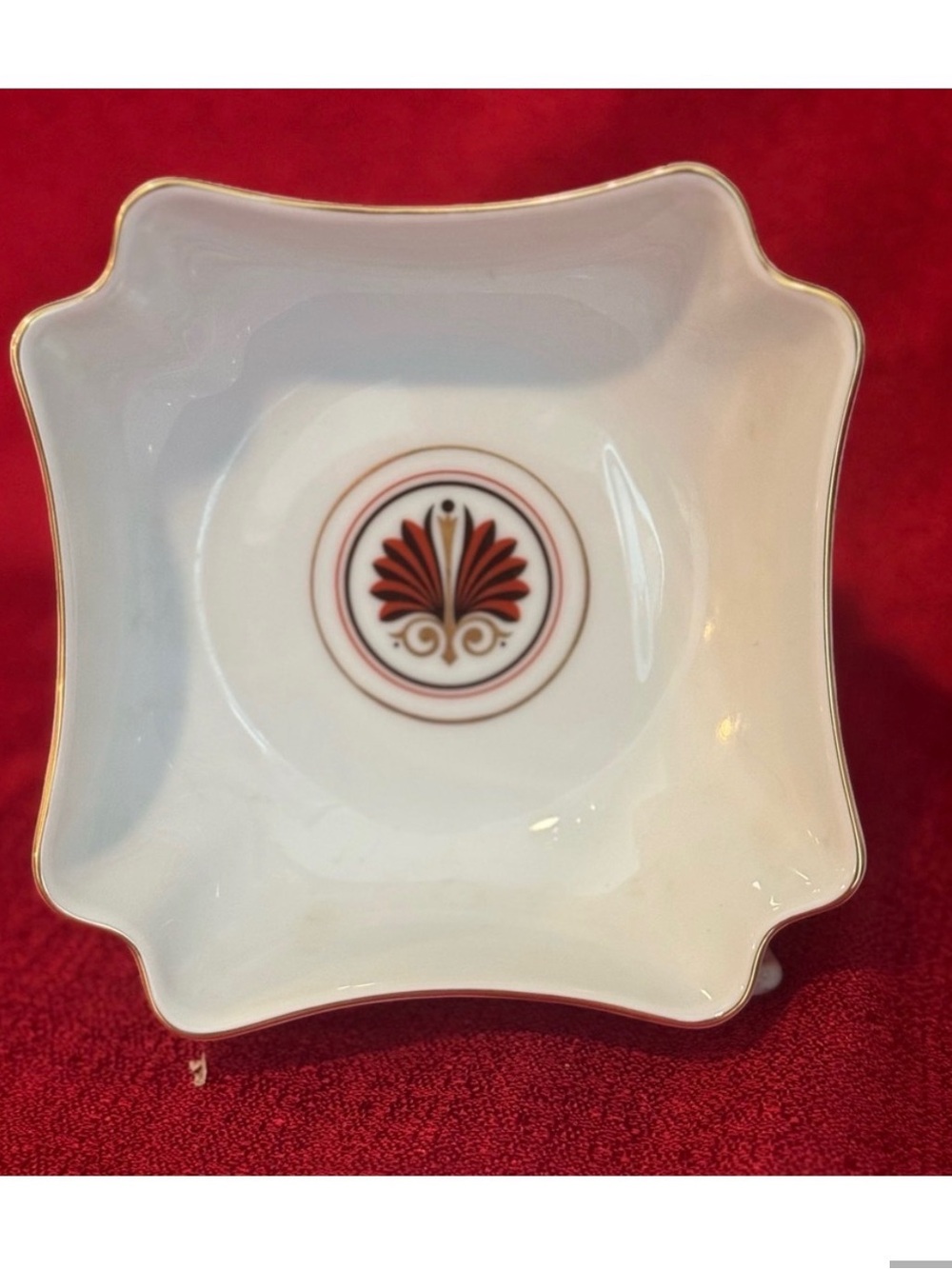 Vintage Georges Briard Red Leaf Porcelain Bowl